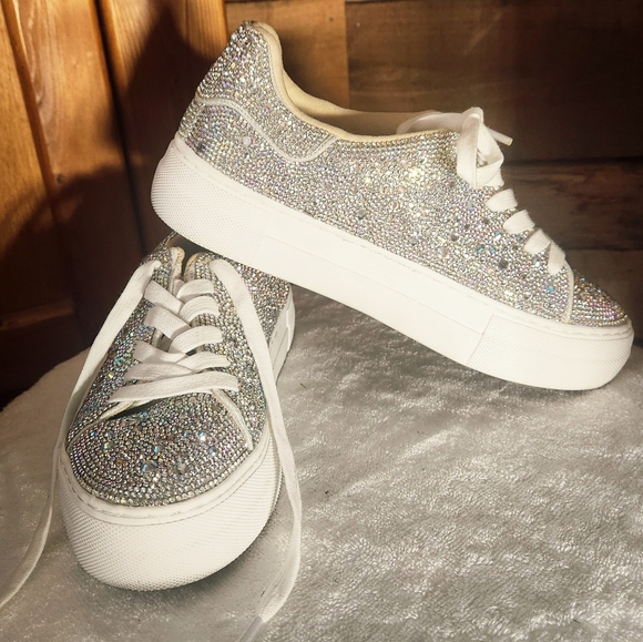 Betsy Johnson Gorgeous Sparkling Silver Women's Platform Sneakers Size 6 - Picture 4 of 16